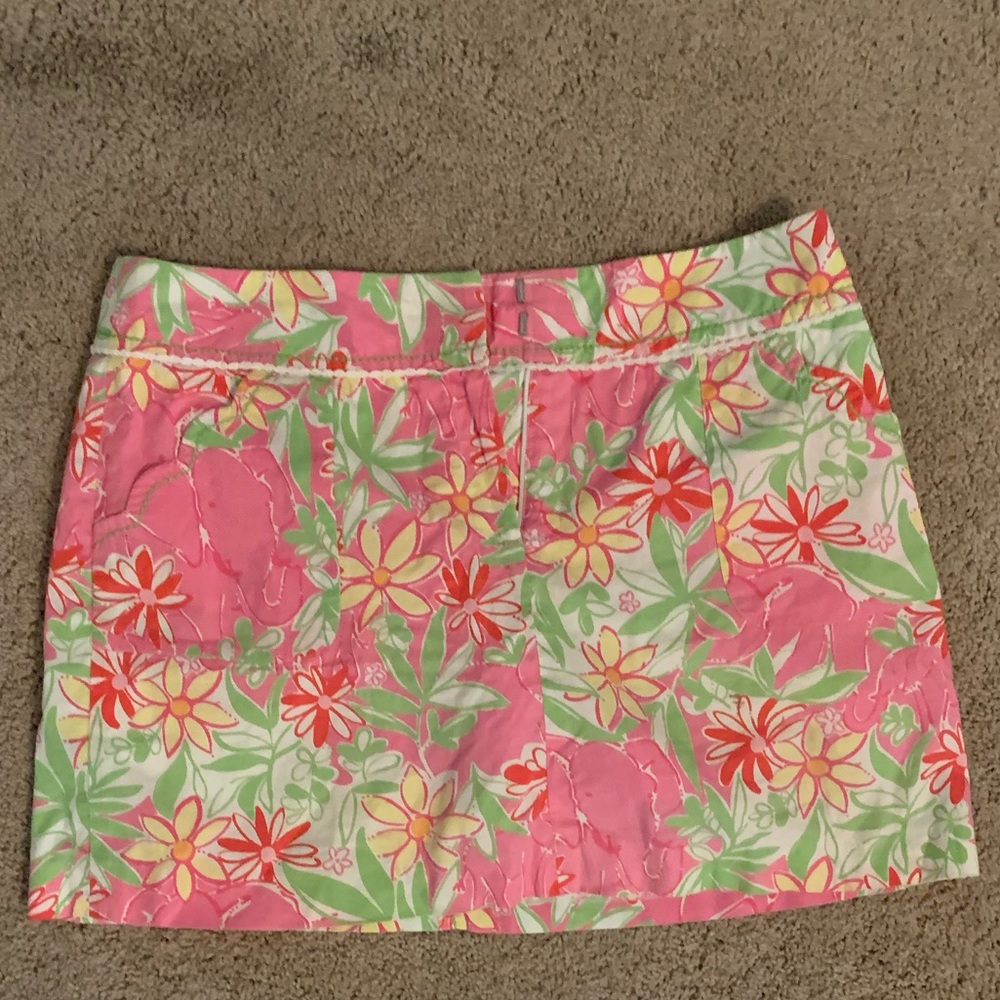 Lily Pulitzer skirt (built in shorts)